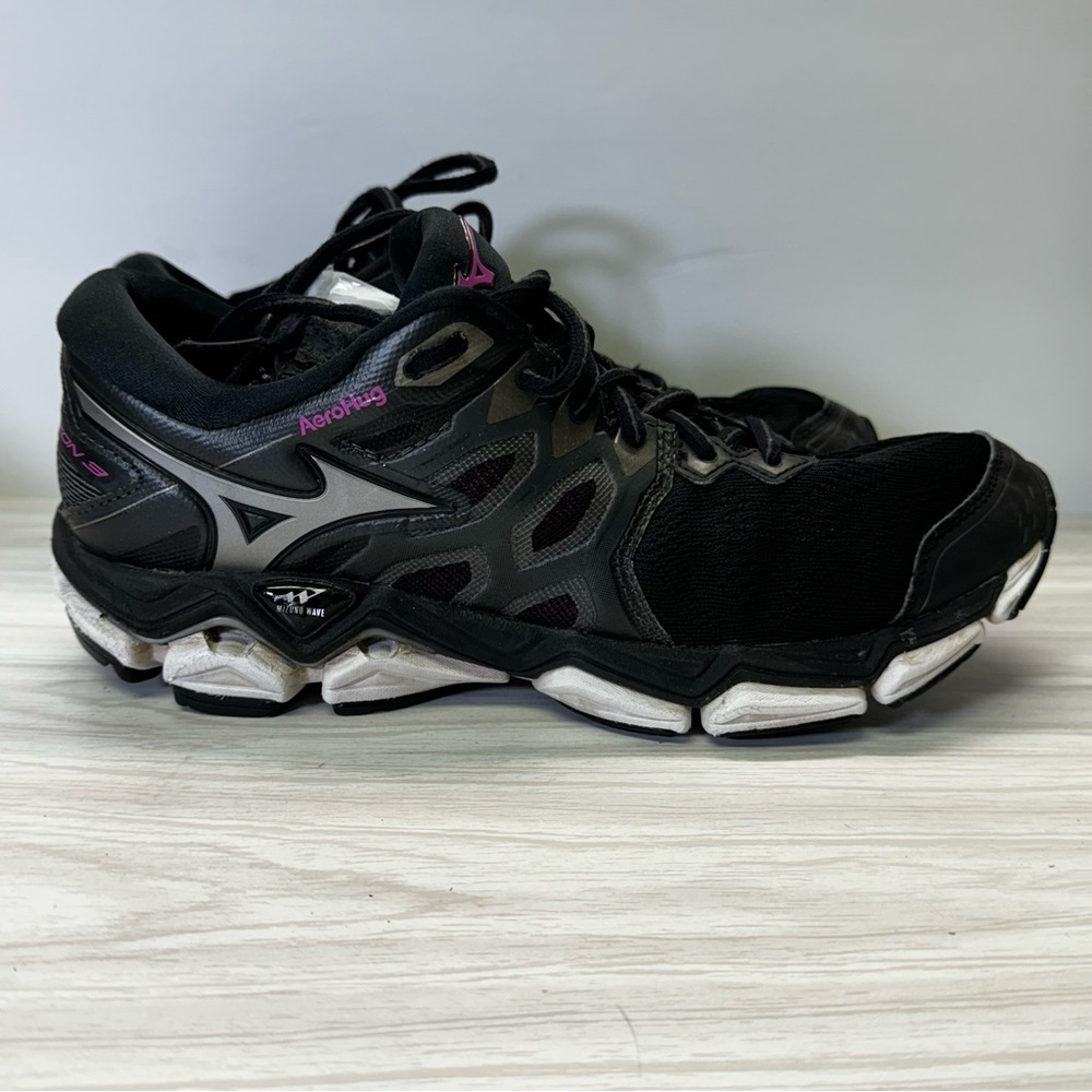 Mizuno Wave Horizon 3 Sneakers Womens 8.5 Black Fitness Running Shoes J1GD192655